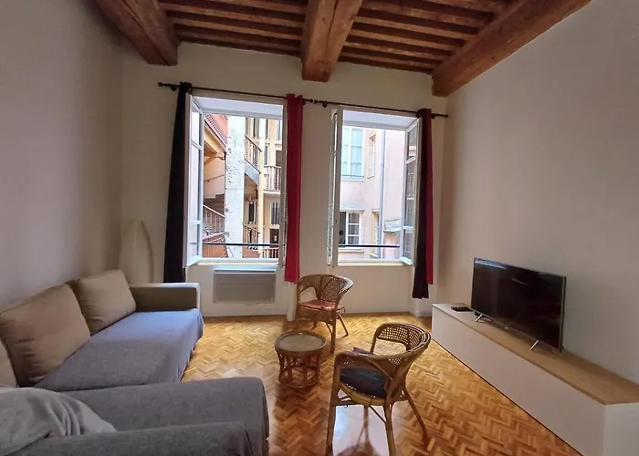 Old Town - Vieux Lyon -50 M2 Flat
