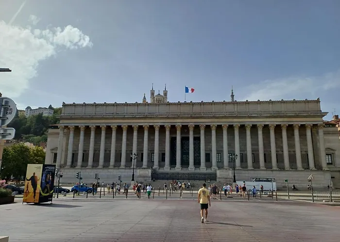 Old Town - Vieux Lyon -50 M2 Flat